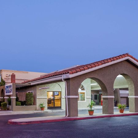 Travelodge By Wyndham Hemet Ca Εξωτερικό φωτογραφία