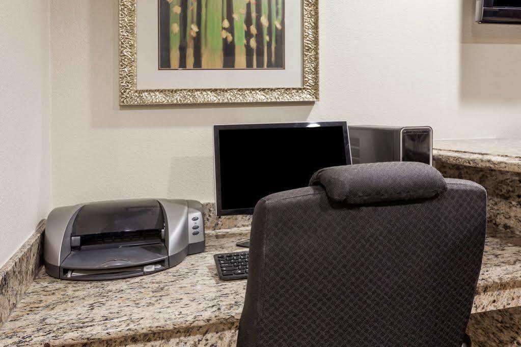 Travelodge By Wyndham Hemet Ca Εξωτερικό φωτογραφία